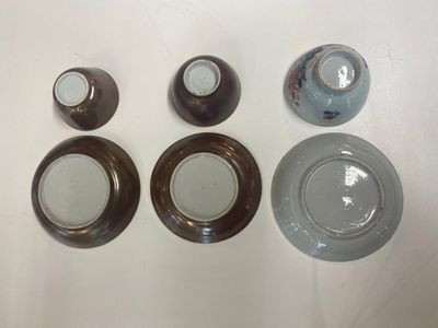 Nine Chinese blue and white, famille rose and Imari-style cups and saucers, Kangxi/Qianlong — 照片 2