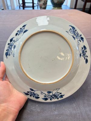 Nine Chinese blue and white plates with figural design, 18th C. — 照片 14