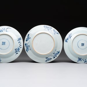 Nine Chinese blue and white plates with figural design, 18th C. — 照片 3