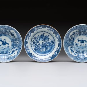 Nine Chinese blue and white plates with figural design, 18th C. — 照片 6