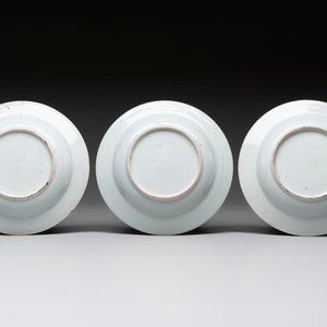 Nine Chinese blue and white plates with figural design, 18th C. — 照片 7