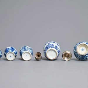 Nine Chinese blue and white silver-mounted vases, Kangxi — photo 7
