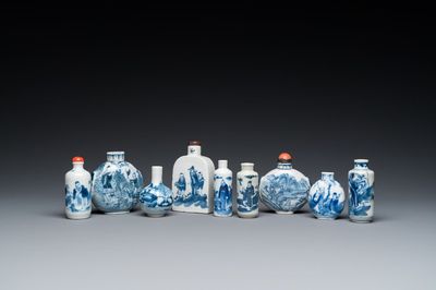 Nine Chinese blue and white snuff bottles, 19/20th C.