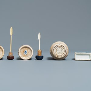 Nine Chinese blue and white snuff bottles, 19/20th C. — 照片 13