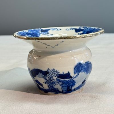 Nine Chinese blue and white wares for the Southeast Asian market, including Bleu de Hue — photo 78