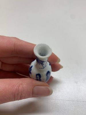 Nine Chinese blue and white wares, Kangxi and later — photo 57