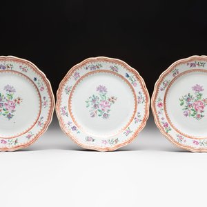 Nine Chinese famille rose Lowestoft-style plates, Qianlong — photo 2