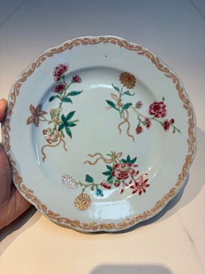 Nine Chinese famille rose plates with floral design, Qianlong — photo 20