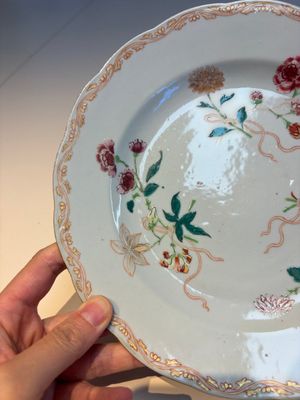 Nine Chinese famille rose plates with floral design, Qianlong — photo 33