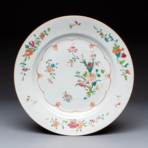Nine Chinese famille rose plates with floral design, Qianlong — photo 18