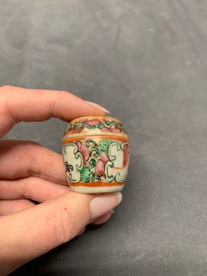 Nine Chinese famille rose wares, 19/20th C. — 照片 35