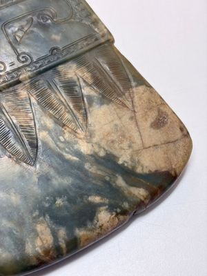 Nine Chinese hardstone carvings and bowls, including jade, 19/20th C. — photo 36