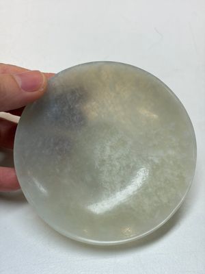 Nine Chinese hardstone carvings and bowls, including jade, 19/20th C. — photo 49