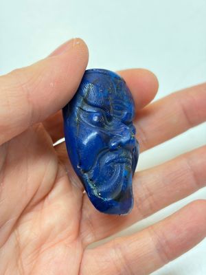 Nine Chinese hardstone carvings and bowls, including jade, 19/20th C. — photo 9