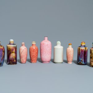 Nine Chinese monochrome and flambé-glazed snuff bottles, 19/20th C. — photo 2