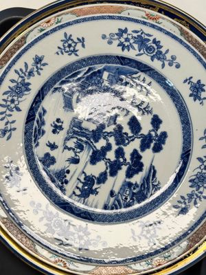 Nine Chinese monochrome, blue, white and famille rose wares, 18/19th C. — foto 12