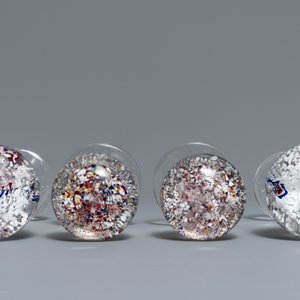 Nine glass paperweights, France, 18/19th C. — photo 5