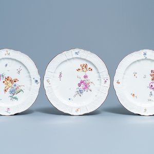 Nine polychrome Höchst porcelain plates with flowers, Germany, 18th C. — 照片 6