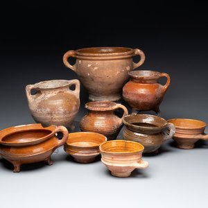 Nine pottery cooking vessels with partial glazing, Low Countries, 14/17th C. — 照片 1