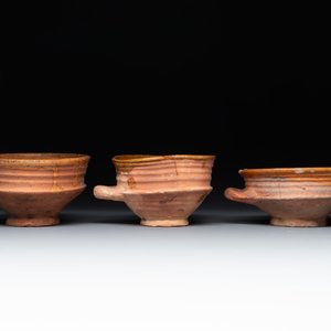 Nine pottery cooking vessels with partial glazing, Low Countries, 14/17th C. — 照片 22