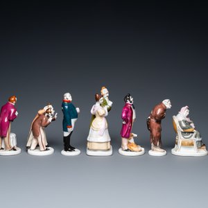 Nine Russian porcelain figures from Gogol's 'Dead souls' and 'The Government Inspector', Lomonosov, 20th C. — photo 5