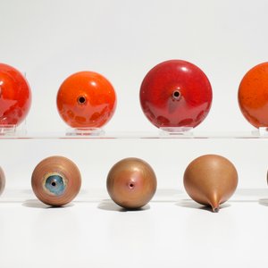 Nine small modernist vases with various red and brown glazes, Perignem and Amphora, 2nd half 20th C. — photo 7