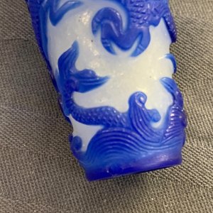 Nine various Chinese blue overlay and transparent glass snuff bottles, 19/20th C. — photo 13