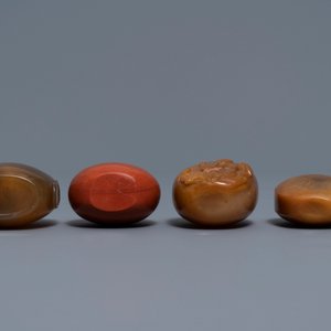 Nine various Chinese hardstone snuff bottles, 19/20th C. — 照片 9