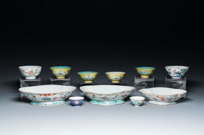 Onze bols en porcelaine de Chine famille rose, 19/20ème