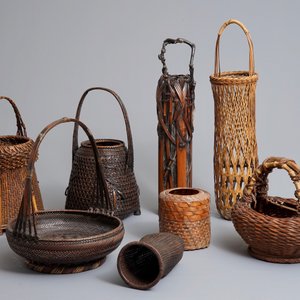 Onze paniers ikebana en bambou tressé dont trois signés, Japon, Meiji/Showa, 19/20ème — photo 2