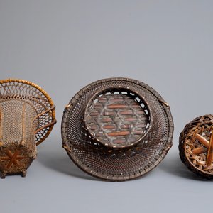 Onze paniers ikebana en bambou tressé dont trois signés, Japon, Meiji/Showa, 19/20ème — photo 4