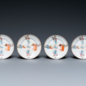 Onze soucoupes et six tasses en porcelaine de Chine famille rose à décor 'Wu Shuang Pu', la plupart marque et époque de Daoguang — photo 2