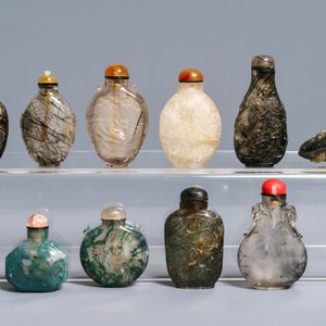 Onze tabatières en agate et quartz, Chine, 19/20ème — photo 2