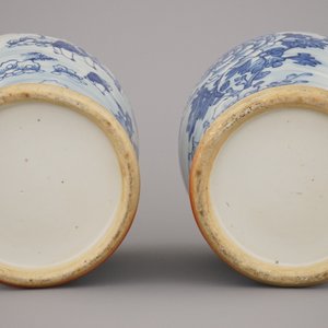 Paar blauw en witte vazen met deksels in Chinees porselein, 19e eeuw — foto 9