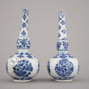 Paar blauw en witte watersprenkelaars  in Chinees porselein, kangxi — foto 2