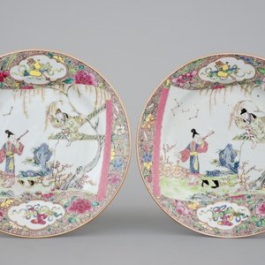 Paar Chinese famille rose borden, “The Romance of the Western Chamber”, Yongzheng, 1722-1735 — foto 1