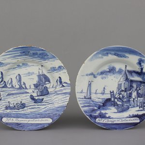 Paar Delftse borden met decor van de "Haringvangst", ca 1750 — foto 1