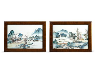 Paar plaquettes in Chinees porselein met fijne landschapsbeschildering, 19e eeuw