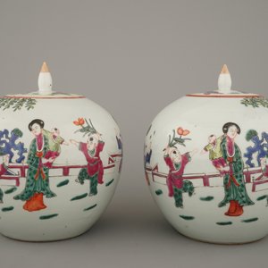 Paar potten met deksels in Chinees porselein, famille rose, 19e eeuw — foto 2