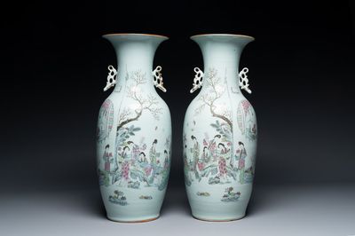 Pair of Chinese famille rose vases with ladies in a garden, signed Rongfang, 19/20th C.