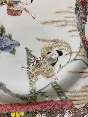 Paire d'assiettes en porcelaine de Chine famille rose à décor 'Xi Xiang Ji', Yongzheng — photo 8