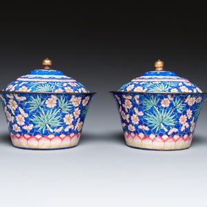 Paire de bols couverts en émaux de Canton, Chine, Qianlong — photo 2