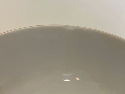 Paire de bols en porcelaine de Chine famille rose à décor de papillons sur fond jaune, marque et époque de Tongzhi — photo 10