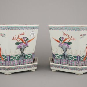 Paire de cache-pots avec support en porcelaine de Chine, famille rose, 19e-20e — photo 5