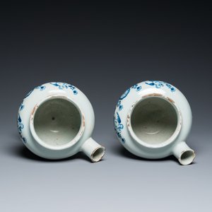 Paire de chevrettes en faïence en bleu et blanc dans le style de Delft, Angleterre, probablement Londres, 18ème — photo 6