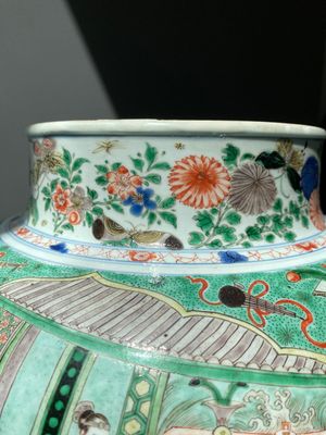 Paire de grands vases couverts en porcelaine de Chine famille verte, Kangxi — photo 16