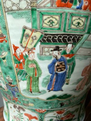 Paire de grands vases couverts en porcelaine de Chine famille verte, Kangxi — photo 23