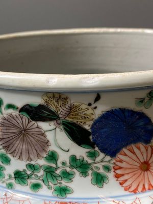 Paire de grands vases couverts en porcelaine de Chine famille verte, Kangxi — photo 28