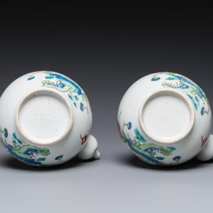 Paire de kendis en porcelaine de Chine famille rose à décor de coqs, Qianlong — photo 7
