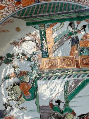 Paire de plats en porcelaine de Chine verte-Imari à décor 'Les femmes générales de la famille Yang 楊門女將', Kangxi — photo 16